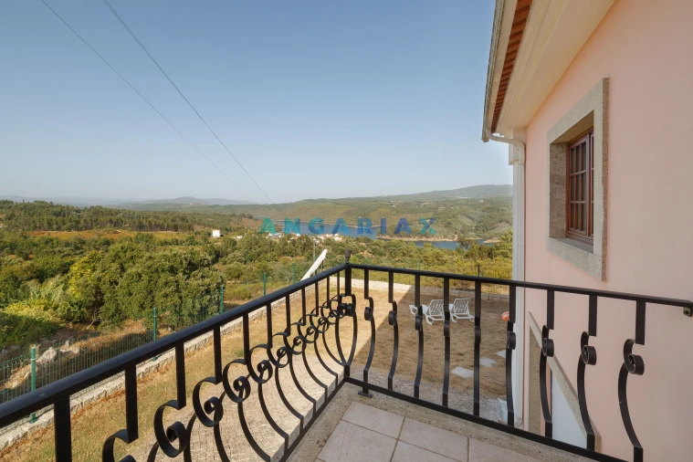 Moradia T9 para Venda em Pedrogão Grande Foto 34