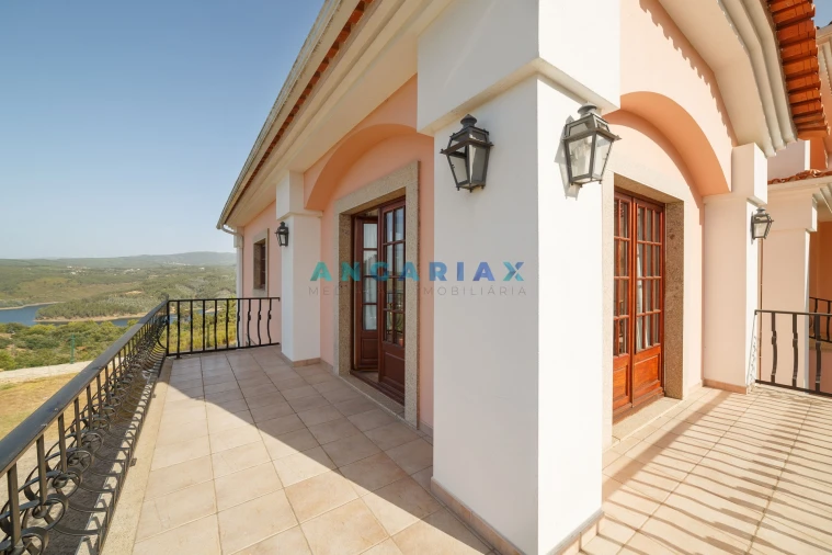 Moradia T9 para Venda em Pedrogão Grande Foto 35