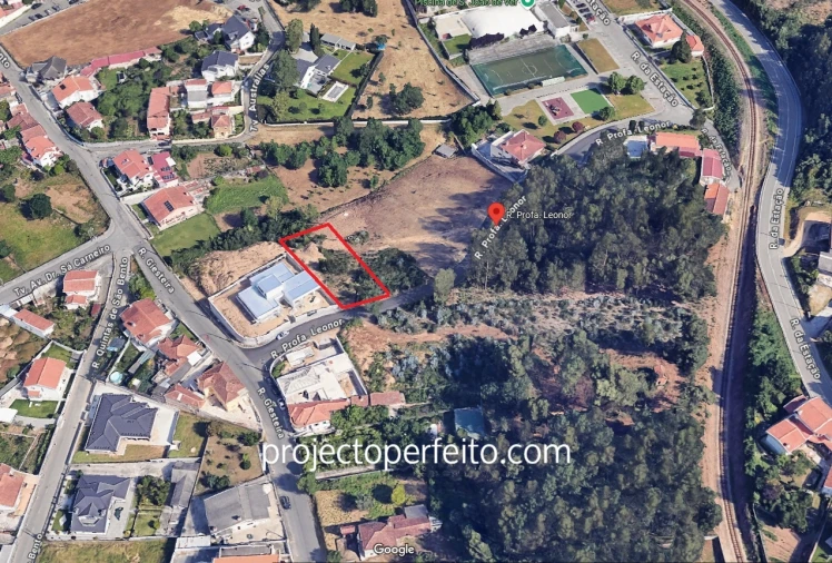 Terreno para Venda em São João de Ver Foto 3