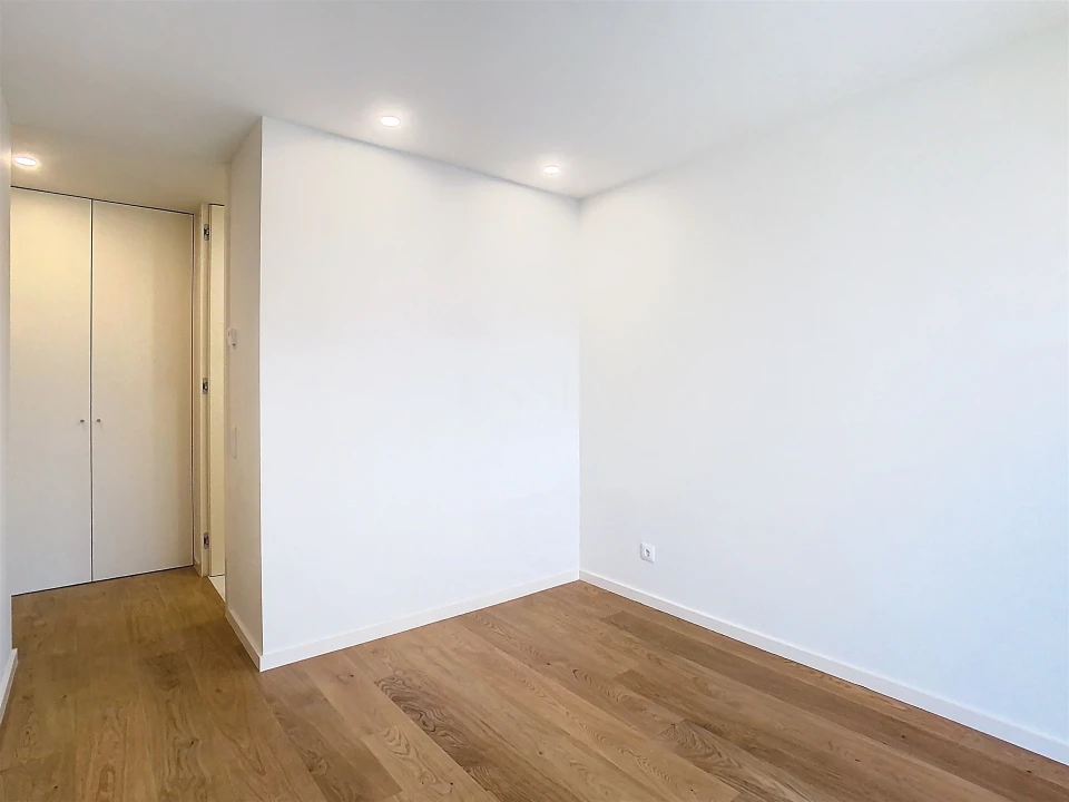 Apartamento T3 para Venda em Canidelo Foto 19