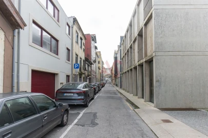Moradia T4 para Venda em Aldoar, Foz do Douro e Nevogilde