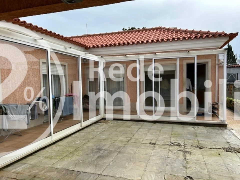 Moradia T0 para Venda em Gafanha da Encarnação Foto 2