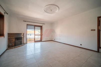 Moradia T5 para Venda em Arões (São Romão)