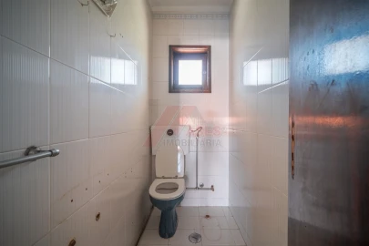Moradia T5 para Venda em Arões (São Romão)