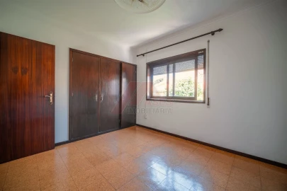 Moradia T5 para Venda em Arões (São Romão)