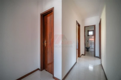 Moradia T5 para Venda em Arões (São Romão)
