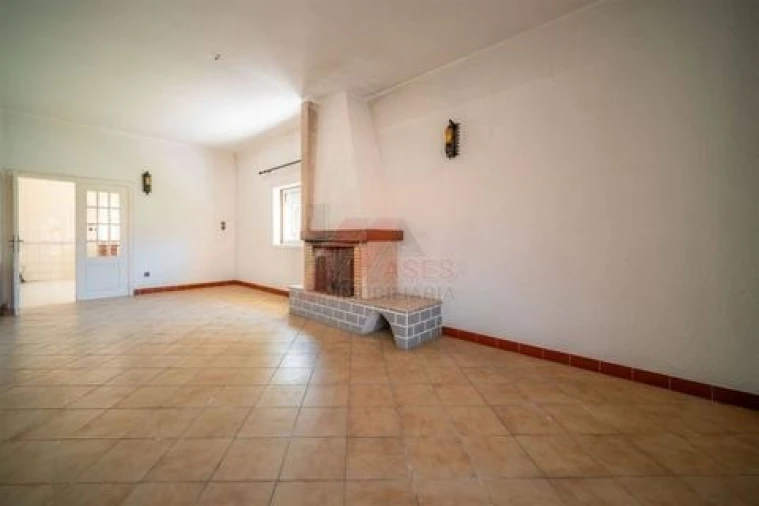 Moradia T5 para Venda em Arões (São Romão) Foto 25