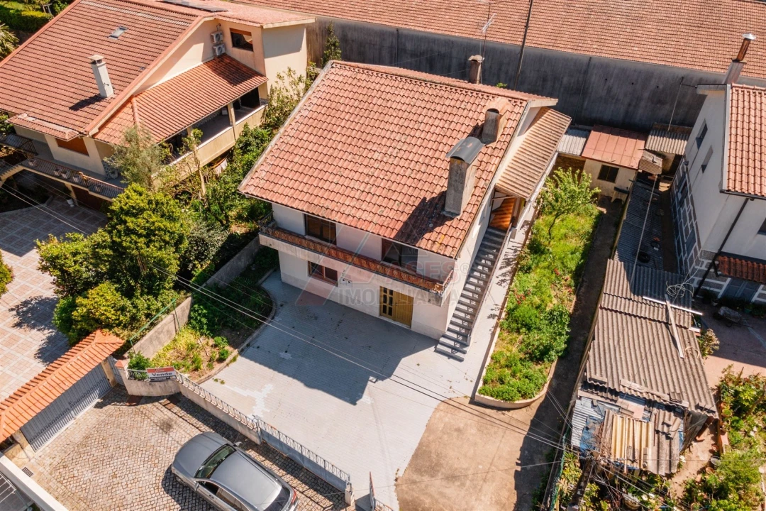 Moradia T5 para Venda em Arões (São Romão) Foto 4