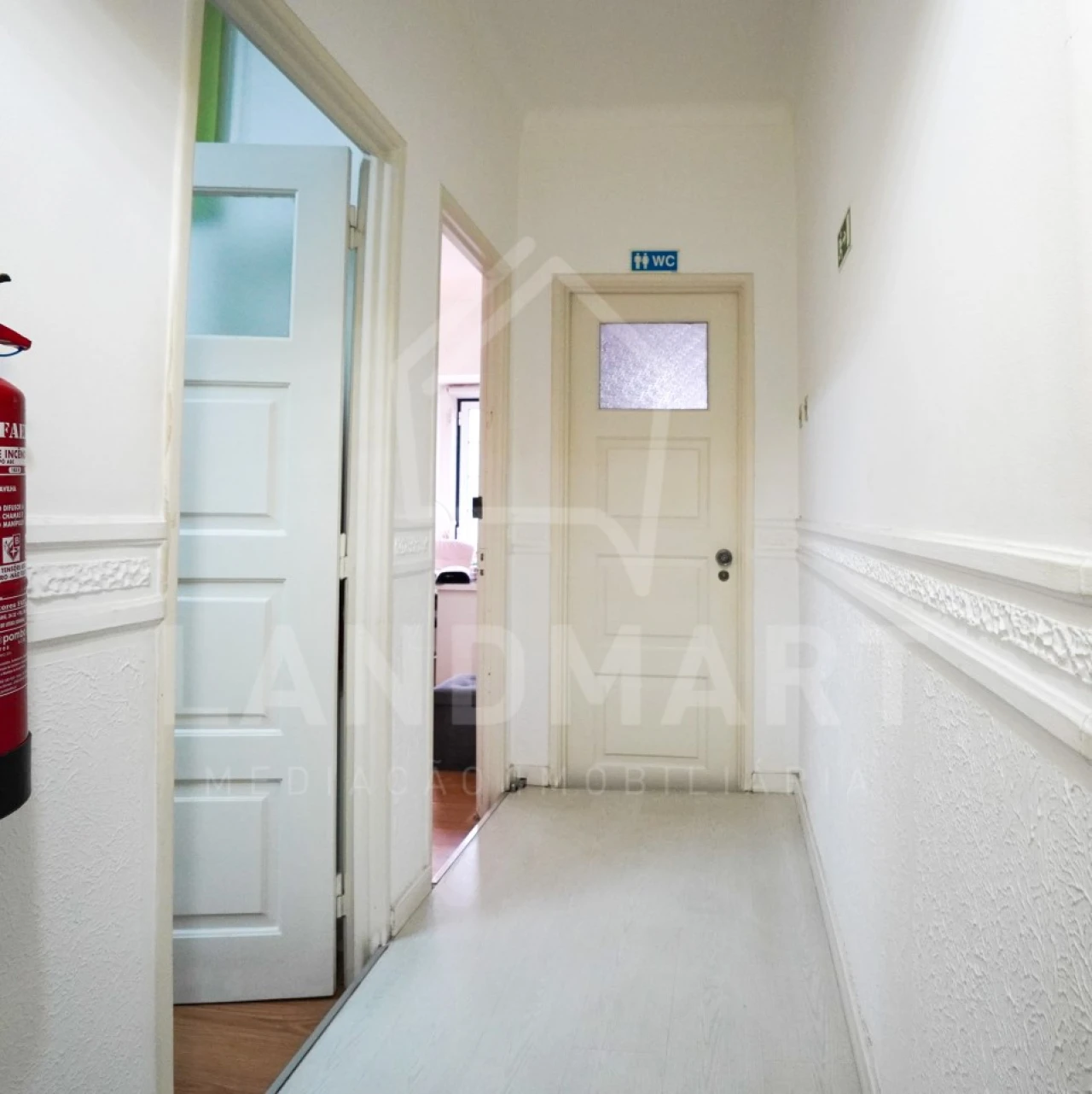 Apartamento T2 para Venda em Nazare Foto 3