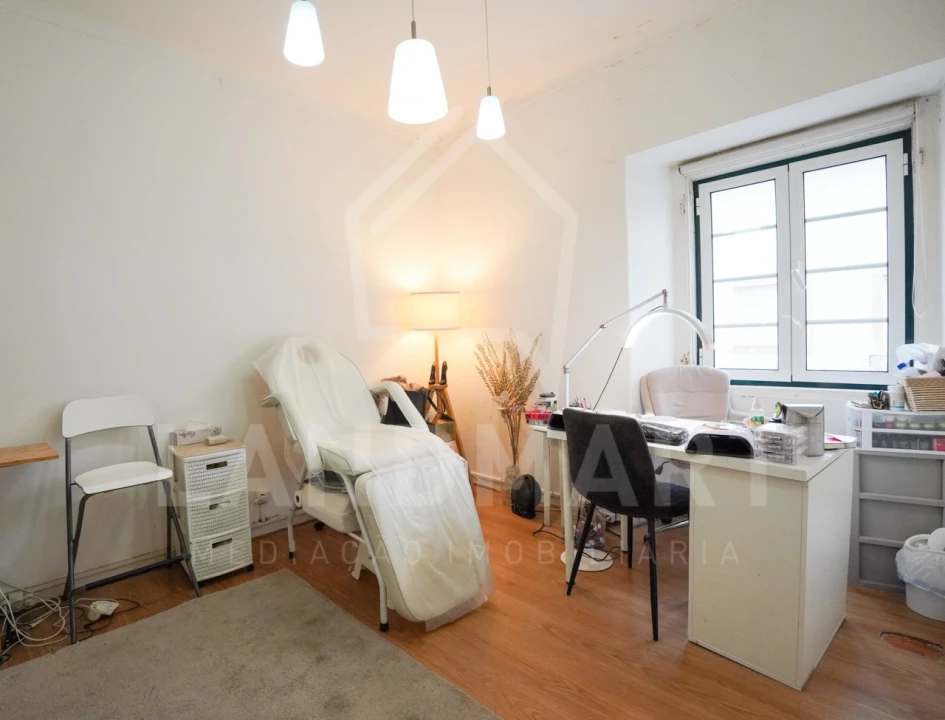 Apartamento T2 para Venda em Nazare Foto 5