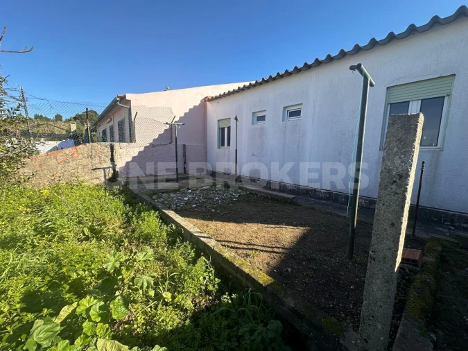 Moradia T3 para Venda em Agualva e Mira-Sintra Foto 1