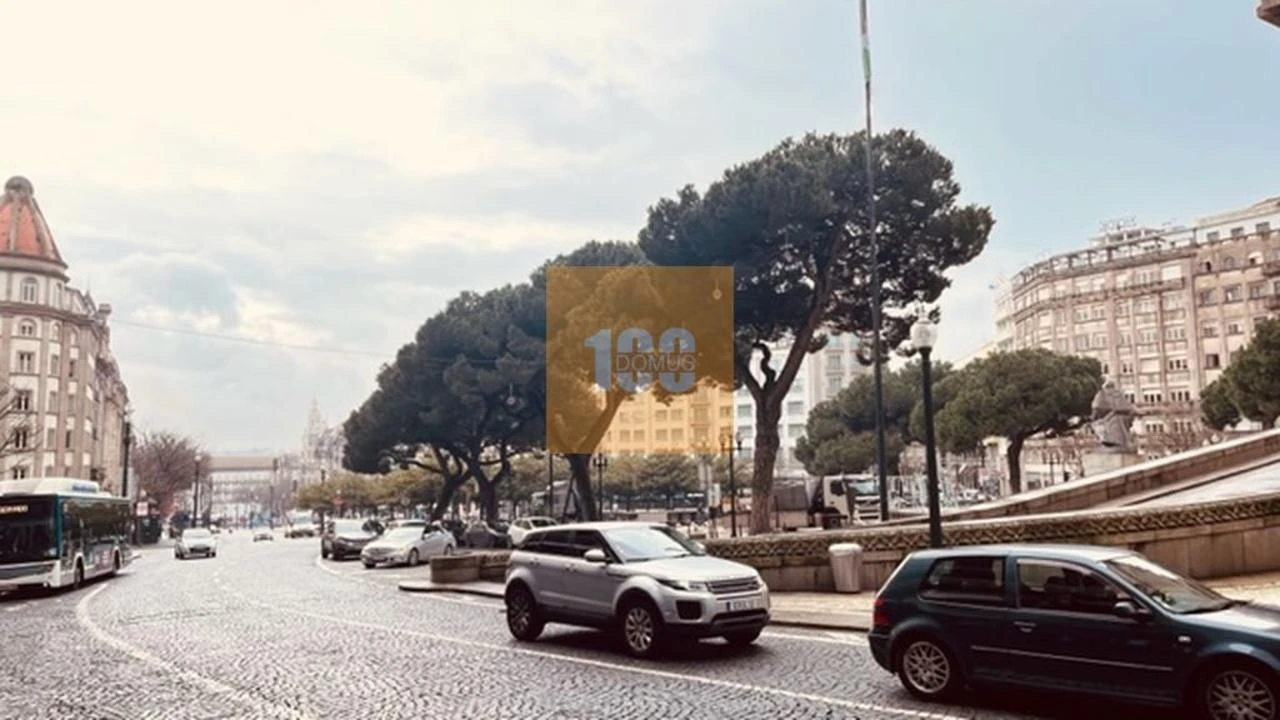 Apartamento T1 para Venda em Cedofeita, Santo Ildefonso, Sé, Miragaia, São Nicolau e Vitória Foto 23