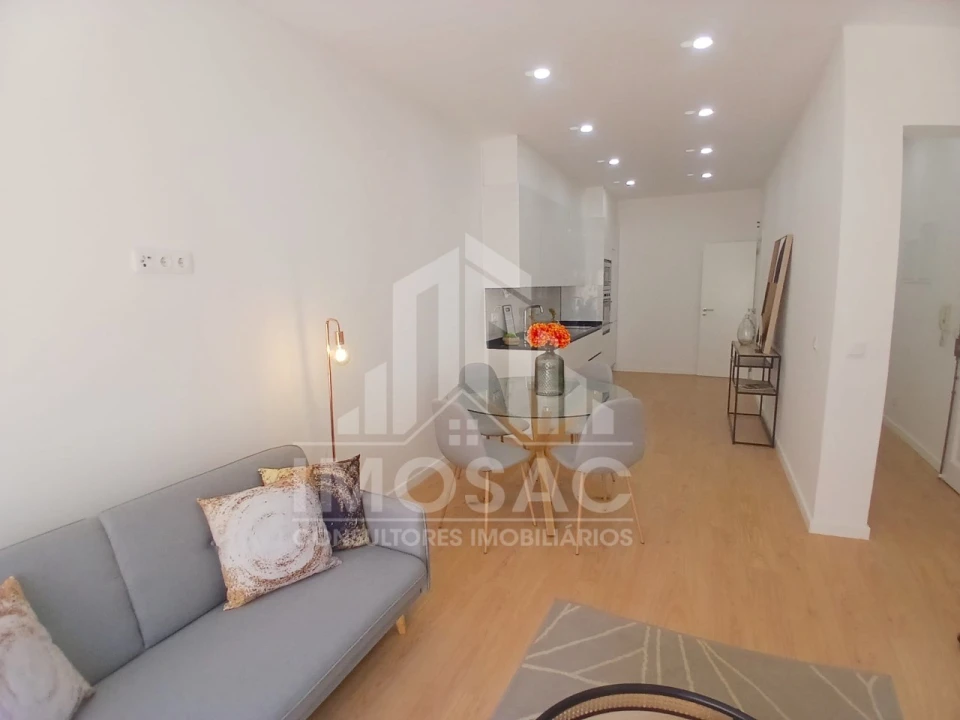 Apartamento T3 para Venda em São Vicente Foto 6