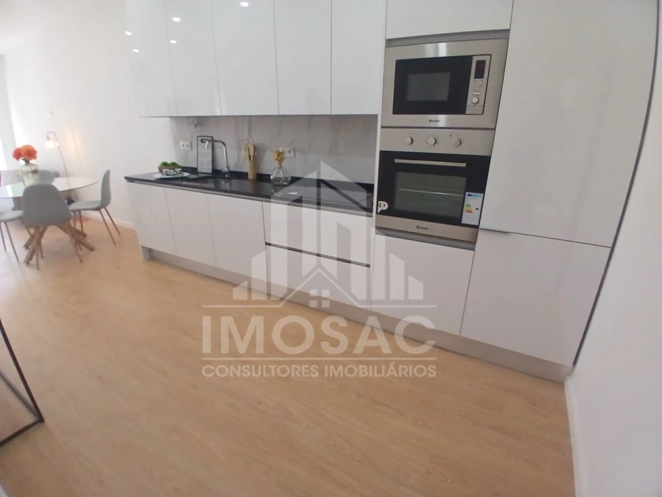 Apartamento T3 para Venda em São Vicente Foto 8