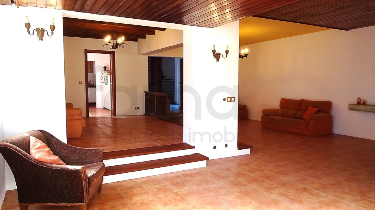 Moradia T6 para Venda em Oeiras e São Julião da Barra, Paço de Arcos e Caxias Foto 8