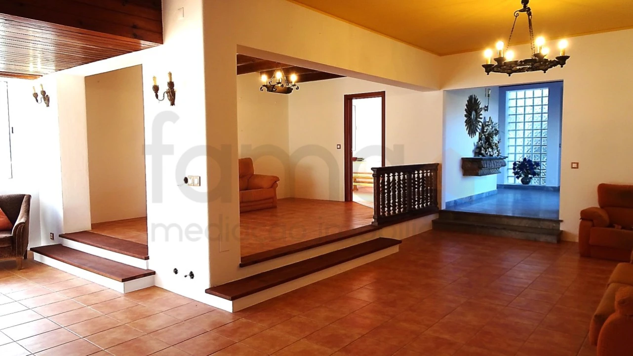 Moradia T6 para Venda em Oeiras e São Julião da Barra, Paço de Arcos e Caxias Foto 9