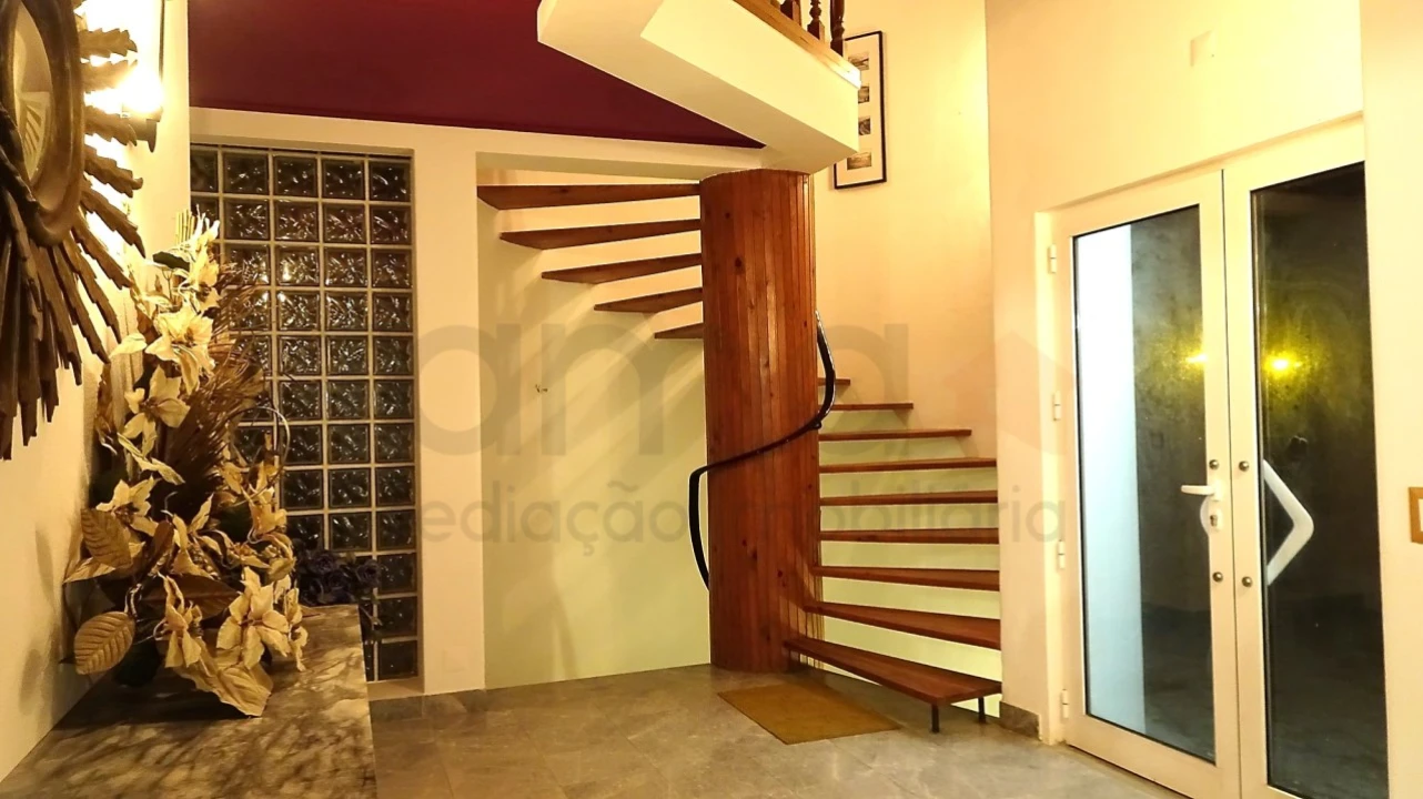 Moradia T6 para Venda em Oeiras e São Julião da Barra, Paço de Arcos e Caxias Foto 18