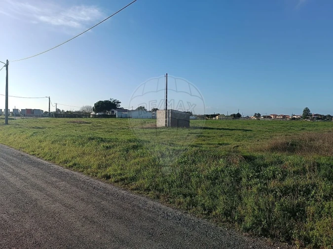Terreno para Venda em Samora Correia Foto 3