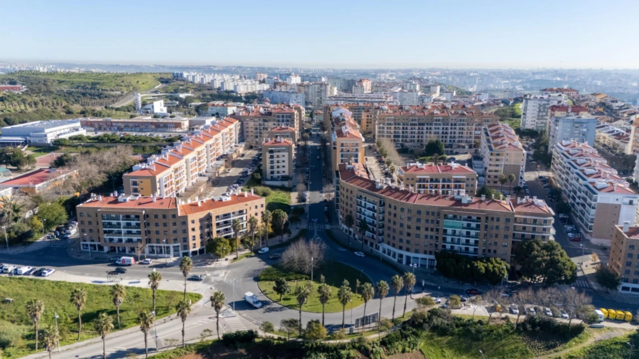 Apartamento T3 para Venda em Mina de Água Foto 3