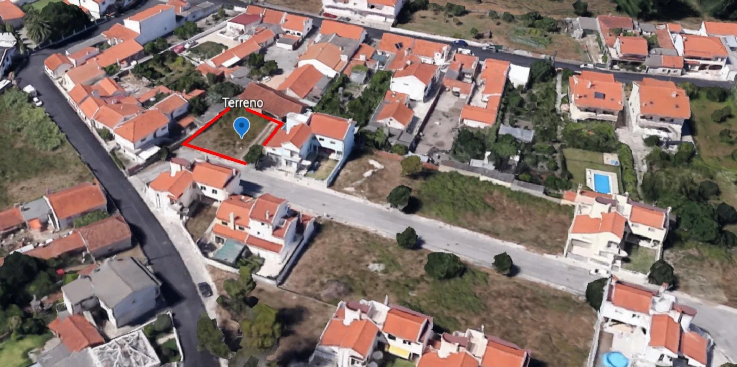 Terreno para Venda em Marinha Grande Foto 1