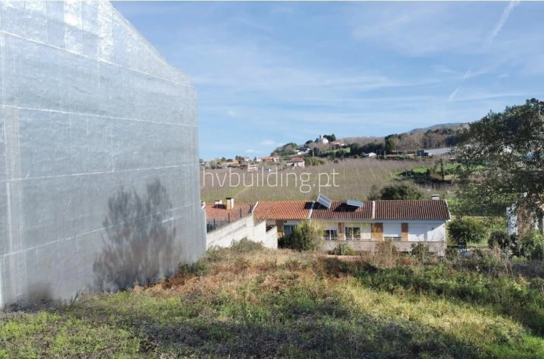 Terreno para Venda em Merelim (São Paio), Panoias e Parada de Tibães Foto 1