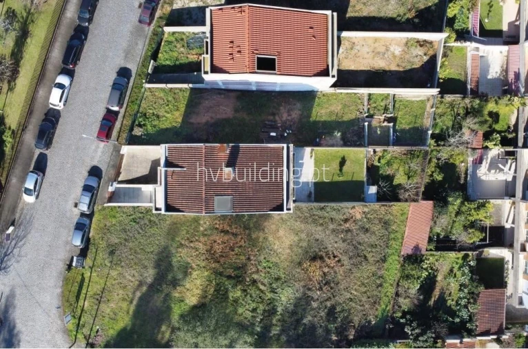 Terreno para Venda em Merelim (São Paio), Panoias e Parada de Tibães Foto 5