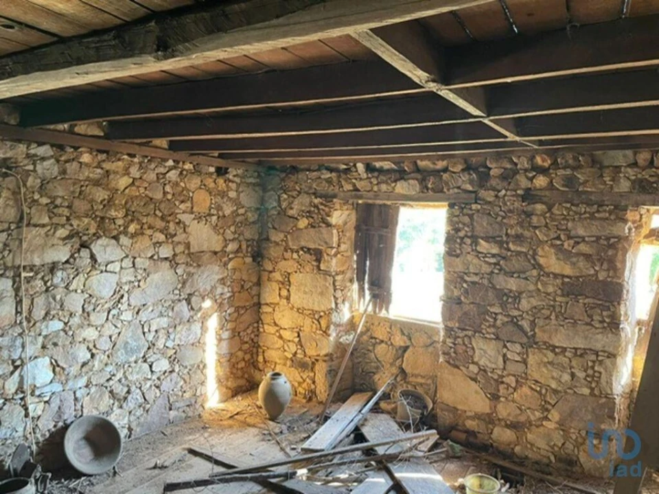 Moradia T2 para Venda em Arega Foto 5