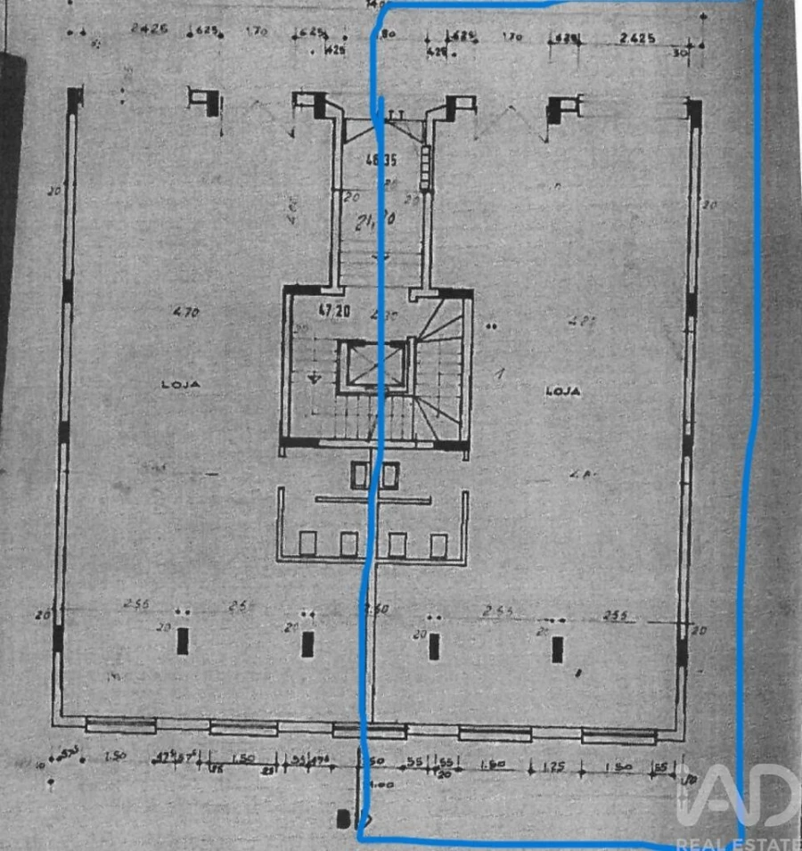 Loja para Arrendamento em Laranjeiro e Feijó Foto 12