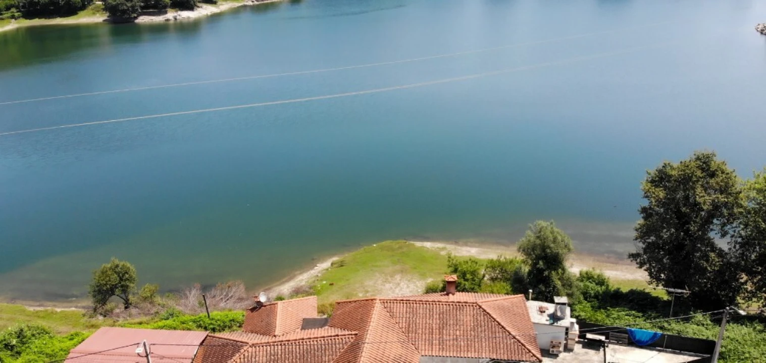 Moradia T4 para Venda em Mosteiro Foto 36