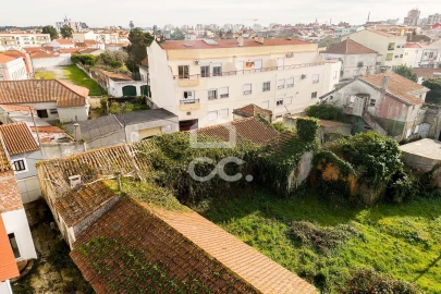 Moradia T5 para Venda em Marinha Grande