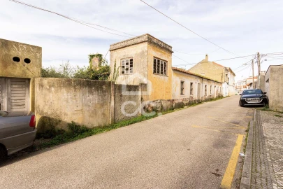 Moradia T5 para Venda em Marinha Grande
