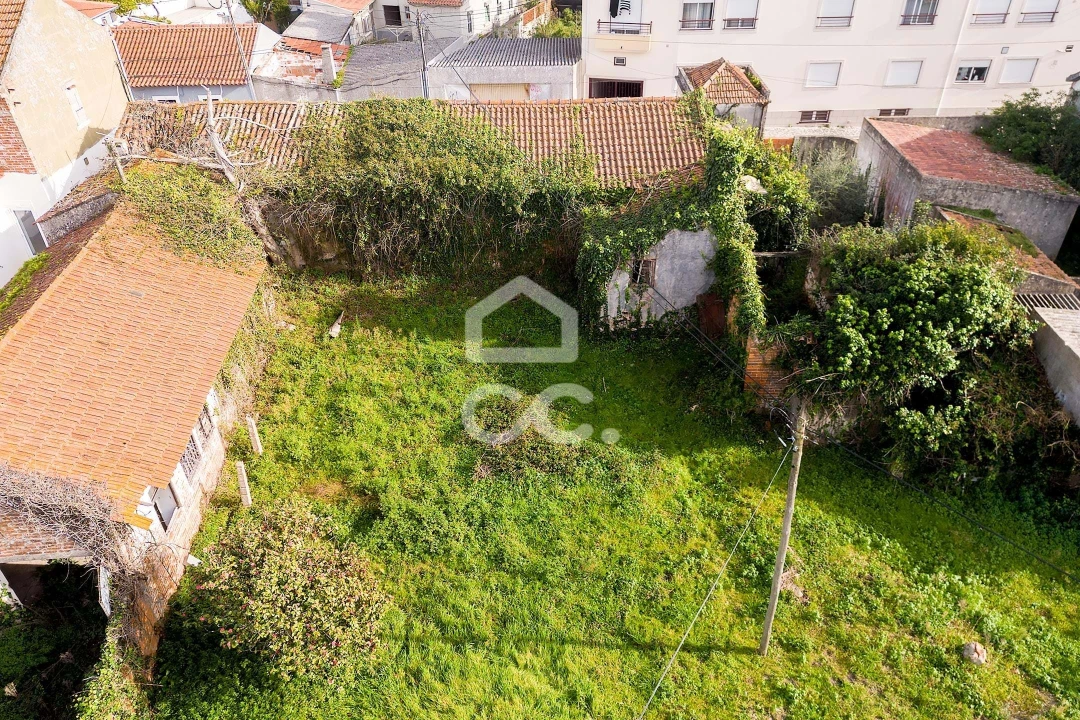 Moradia T5 para Venda em Marinha Grande Foto 6