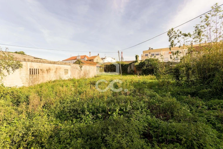 Moradia T5 para Venda em Marinha Grande Foto 13