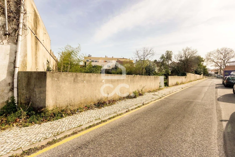 Moradia T5 para Venda em Marinha Grande Foto 10