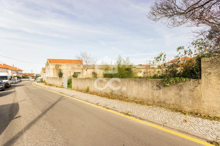 Moradia T5 para Venda em Marinha Grande Foto 9