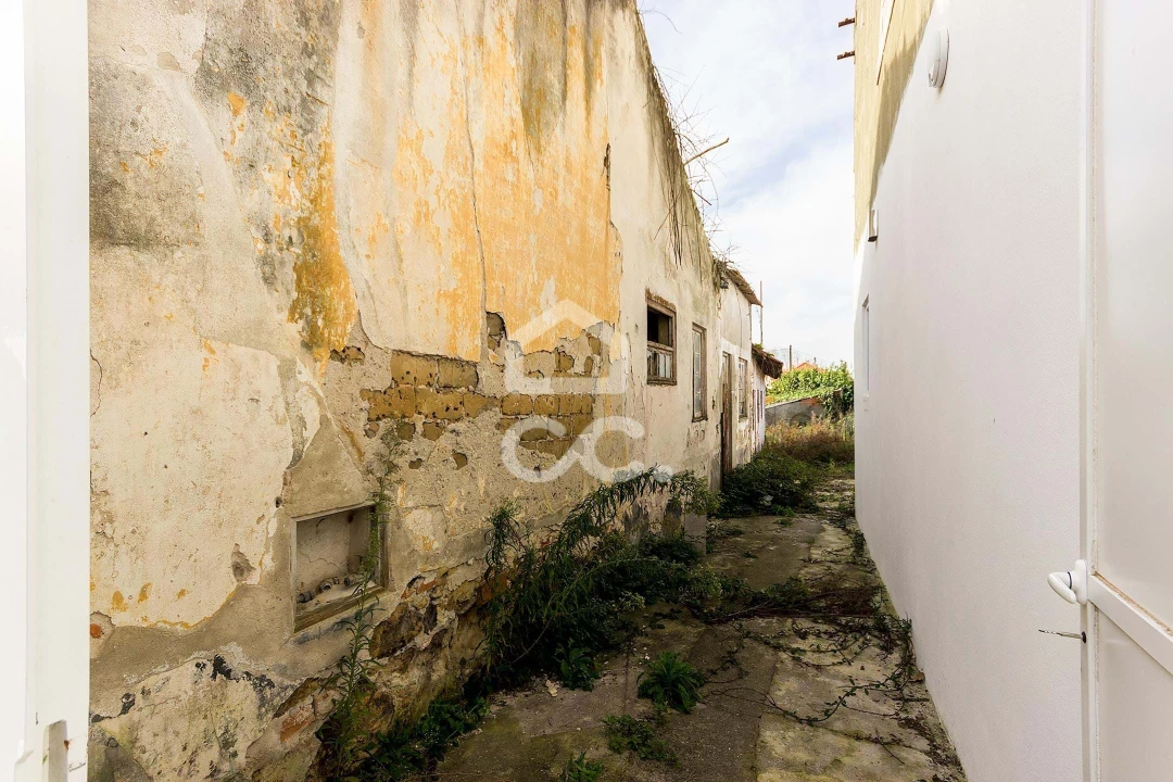Moradia T5 para Venda em Marinha Grande Foto 33