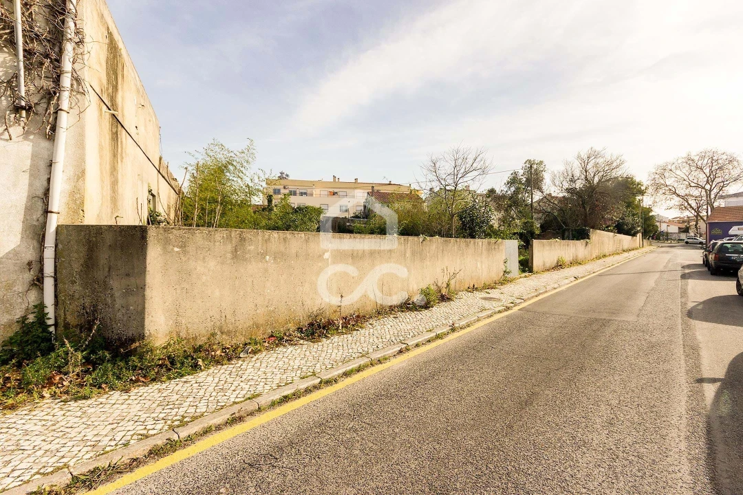 Moradia T5 para Venda em Marinha Grande Foto 10