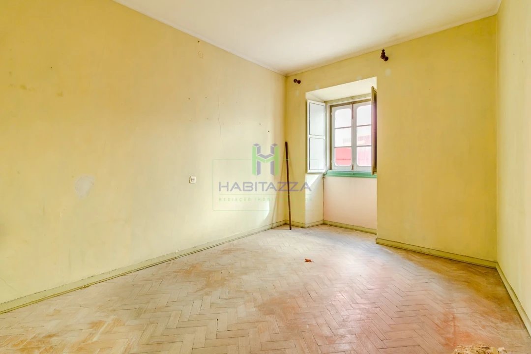 Prédio para Venda em Lagos (São Sebastião e Santa Maria) Foto 20