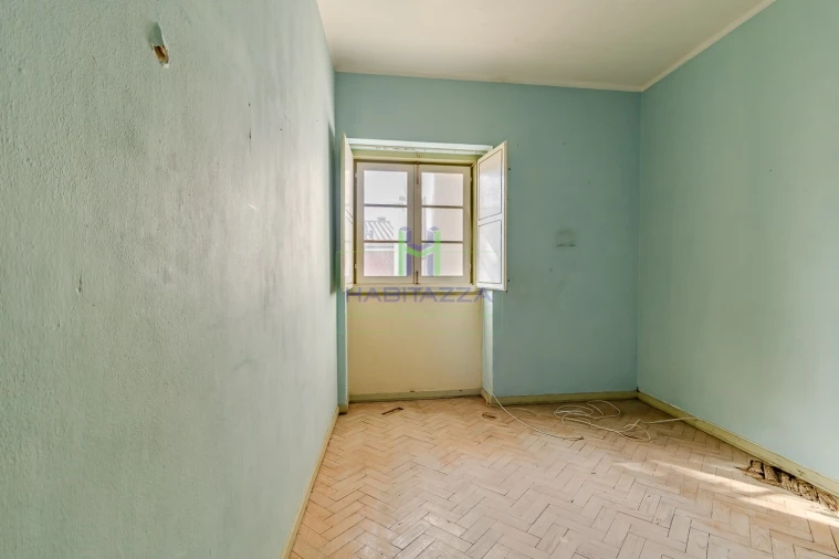 Prédio para Venda em Lagos (São Sebastião e Santa Maria) Foto 14