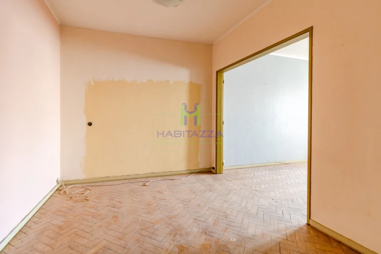 Prédio para Venda em Lagos (São Sebastião e Santa Maria) Foto 17