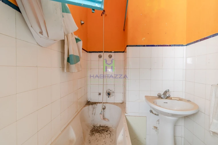 Prédio para Venda em Lagos (São Sebastião e Santa Maria) Foto 42