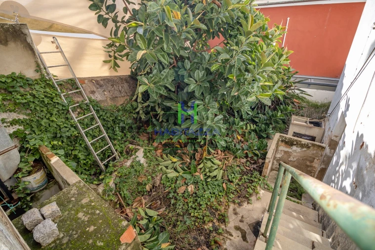 Prédio para Venda em Lagos (São Sebastião e Santa Maria) Foto 29