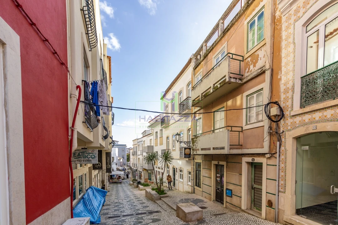 Prédio para Venda em Lagos (São Sebastião e Santa Maria) Foto 2