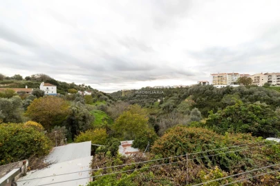 Moradia T5 para Venda em Marvila, Ribeira Santarém, São Salvador, São Nicolau