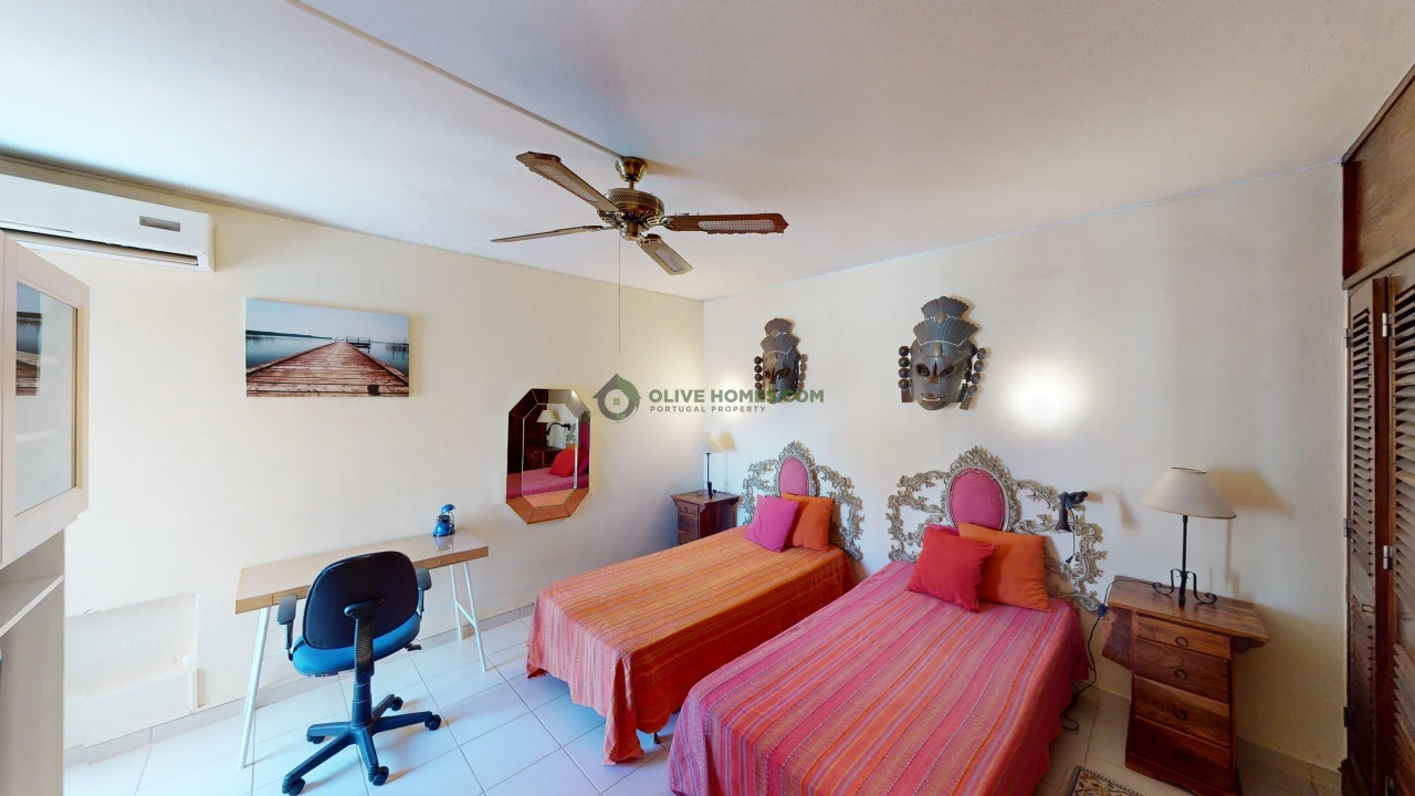 Apartamento T3 para Venda em Quarteira Foto 31