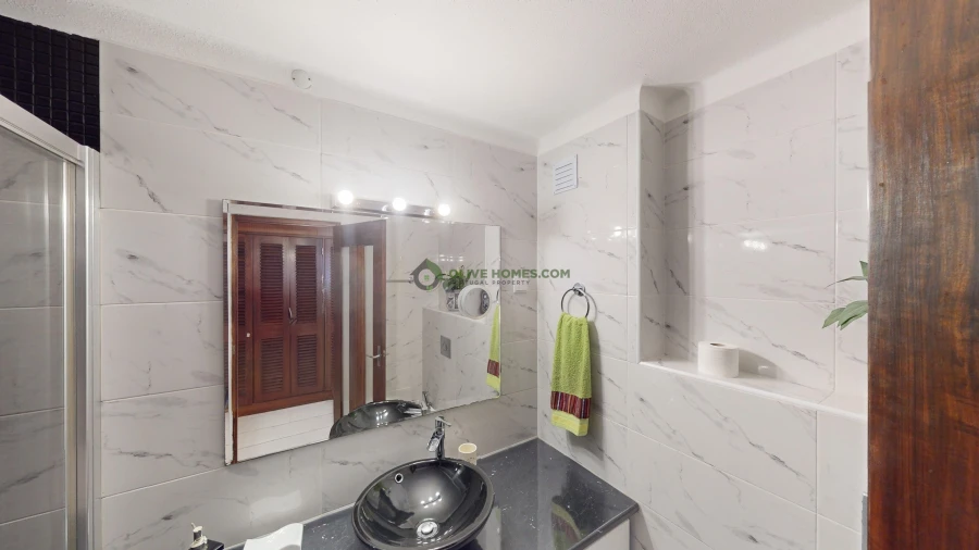 Apartamento T3 para Venda em Quarteira Foto 18