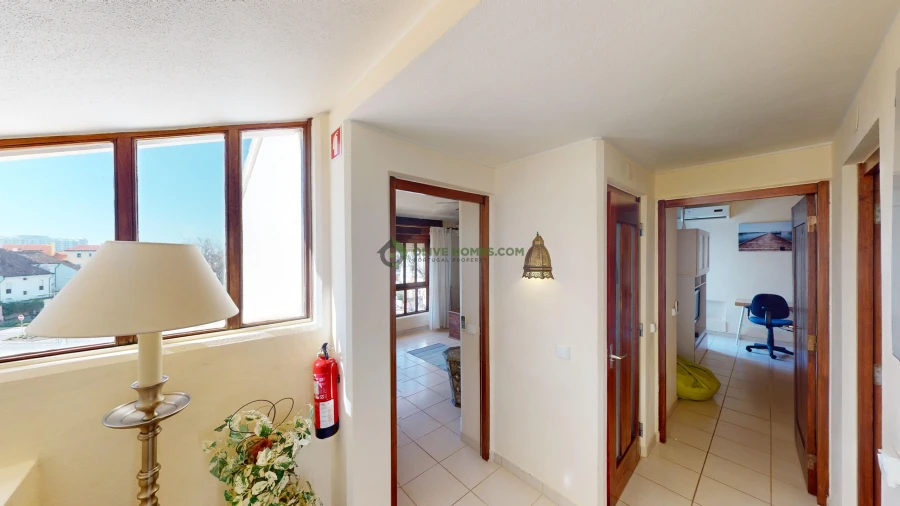 Apartamento T3 para Venda em Quarteira Foto 24