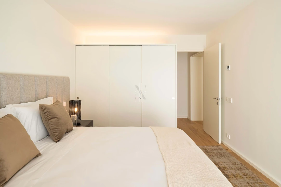 Apartamento T2 para Venda em Areeiro Foto 16