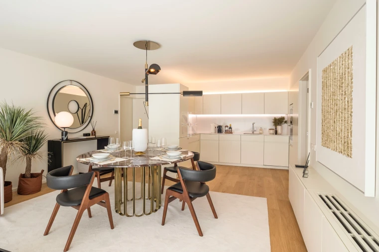 Apartamento T2 para Venda em Areeiro Foto 25