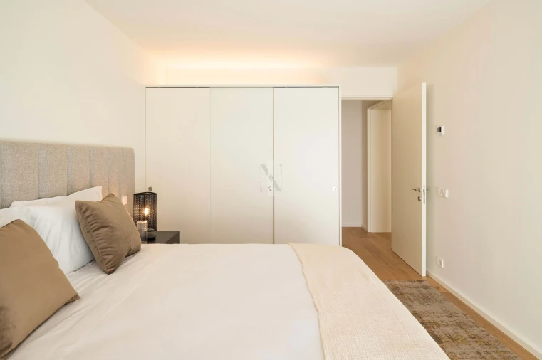Apartamento T2 para Venda em Areeiro Foto 16